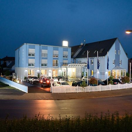 Hotel Restaurant Vater Rhein فورث آم راين المظهر الخارجي الصورة